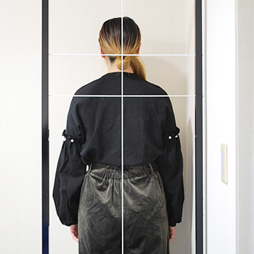 専用の器具を用いた姿勢のチェック